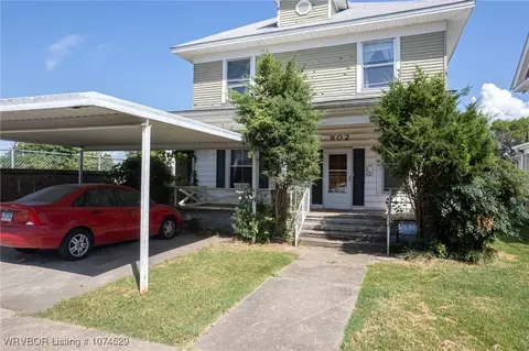 Exterior - 802 N 14th St, Fort Smith, AR 72901 photo 1 of 6