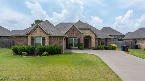 12220 Sycamore St, Fort Smith, AR 72916