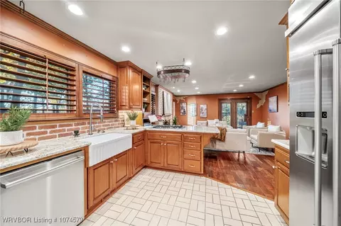 Kitchen - 1809 Wellington, Fort Smith, AR 72908 photo 3 of 4