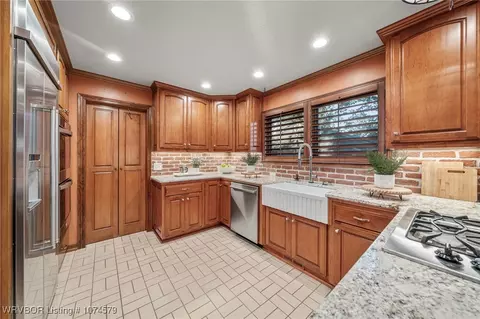 Kitchen - 1809 Wellington, Fort Smith, AR 72908 photo 2 of 4