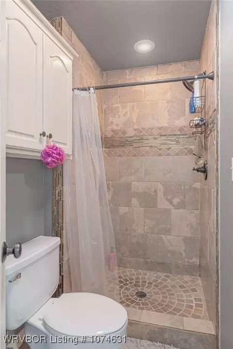 Bath - 2312 Ramsgate, Fort Smith, AR 72908 photo 3 of 5