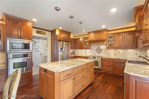 Kitchen - 2312 Ramsgate, Fort Smith, AR 72908 photo 5 of 6