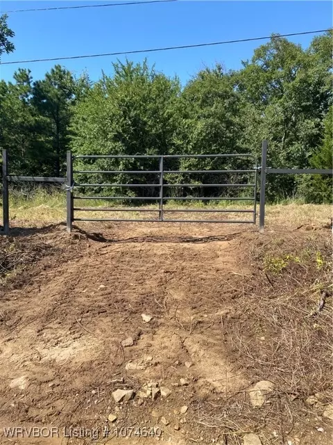 Tract 4 E 1090 Road, Henryetta, OK 74437