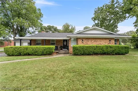 1534 N 49th St, Fort Smith, AR 72904