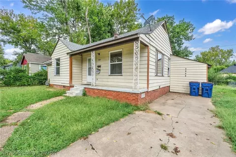 3909 Chaffee Dr, Fort Smith, AR 72904 photo 2