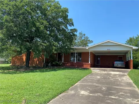Exterior - 641 Old Hackett Rd, Greenwood, AR 72936 photo 2 of 5