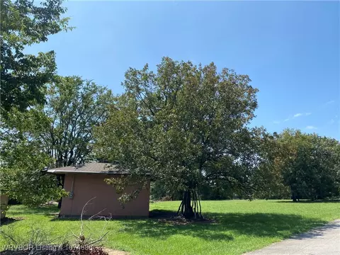 Exterior - 641 Old Hackett Rd, Greenwood, AR 72936 photo 5 of 5