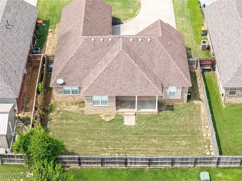1911 Denali Way, Barling, AR 72923 photo 5
