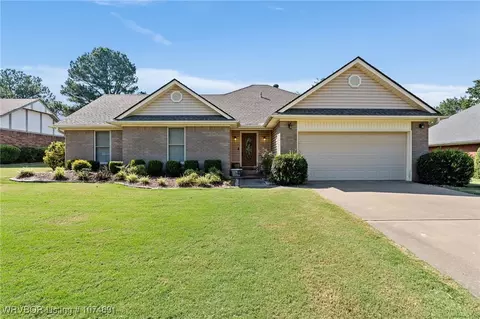 505 Hester Ln, Greenwood, AR 72936
