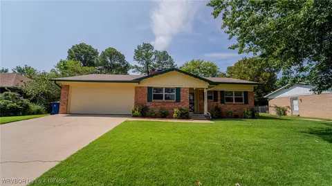 4408 Urbana Dr, Fort Smith, AR 72904 photo 2