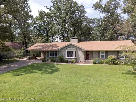 1311 55th Ter, Fort Smith, AR 72904 photo 5