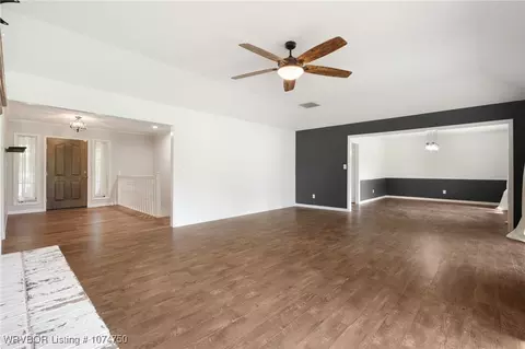 Living - 9817 Wellington, Fort Smith, AR 72908 photo 5 of 9