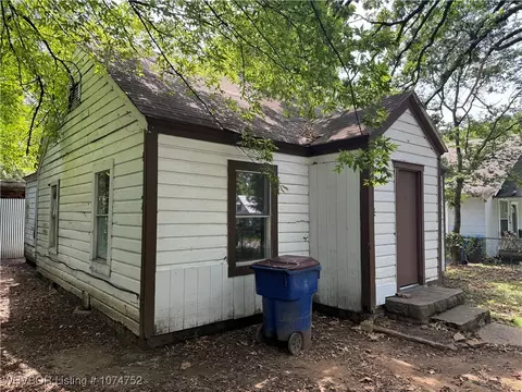 1806 S Q St, Fort Smith, AR 72901 photo 2