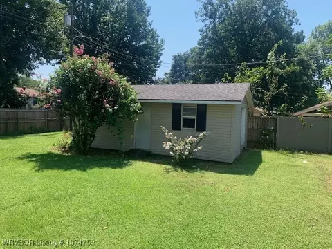 Exterior - 4307 S 21st St, Fort Smith, AR 72901 photo 4 of 4