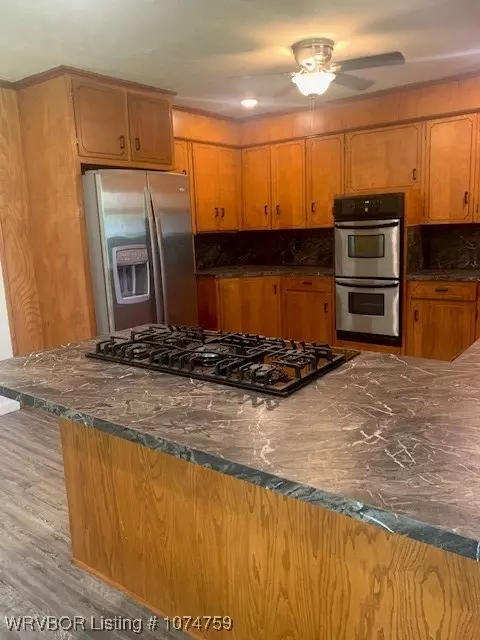 Kitchen - 4307 S 21st St, Fort Smith, AR 72901 photo 3 of 4