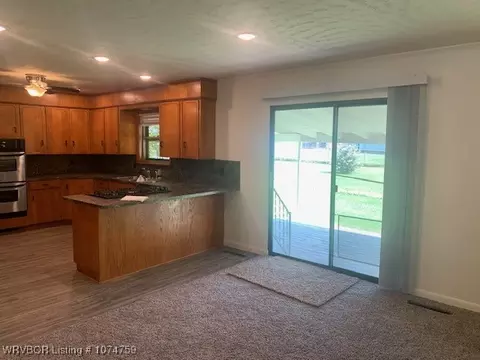 Living - 4307 S 21st St, Fort Smith, AR 72901 photo 7 of 7