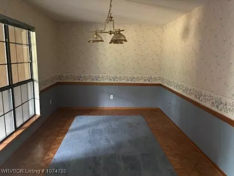 Dining - 309 Applewood St, Central City, AR 72941 photo 1 of 1