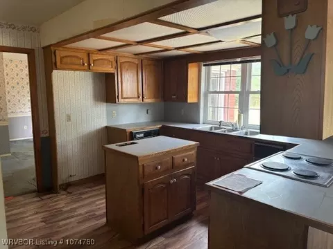 Kitchen - 309 Applewood St, Central City, AR 72941 photo 1 of 1