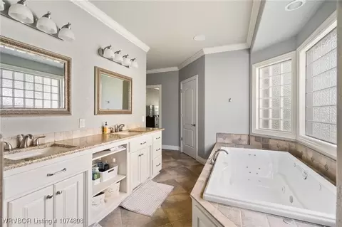 Bath - 1512 Wheaton Trce, Fort Smith, AR 72908 photo 4 of 4