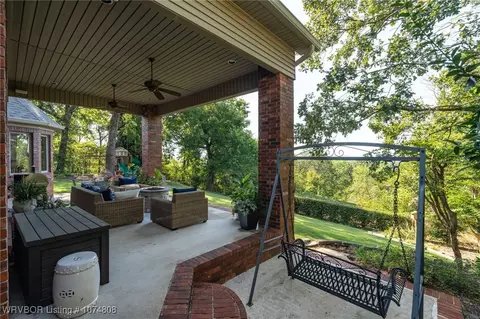 Exterior - 1512 Wheaton Trce, Fort Smith, AR 72908 photo 11 of 14