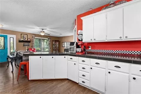 Kitchen - 402 W Main St, Paris, AR 72855 photo 3 of 3