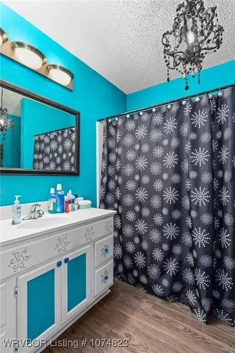 Bath - 402 W Main St, Paris, AR 72855 photo 1 of 2
