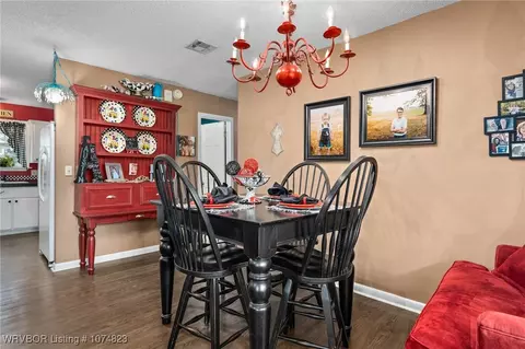 Dining - 402 W Main St, Paris, AR 72855 photo 1 of 1