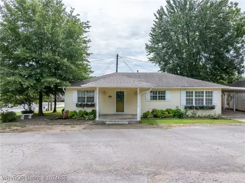 115 N Bass Cir, Greenwood, AR 72936