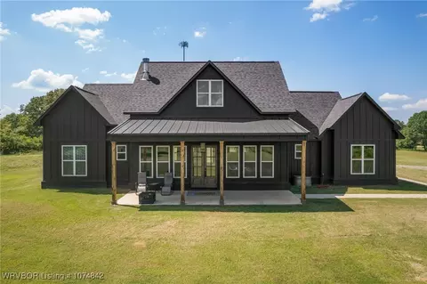 206 Ware Rd, Greenwood, AR 72936