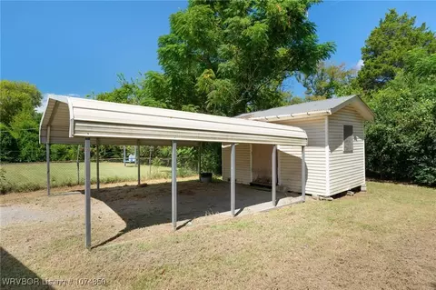 1002 P St, Barling, AR 72923 photo 30
