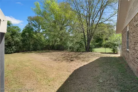 1002 P St, Barling, AR 72923 photo 28