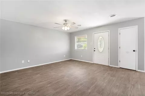 1002 P St, Barling, AR 72923 photo 6