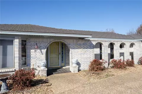 Exterior - 3002 S 39th St, Fort Smith, AR 72903 photo 4 of 13