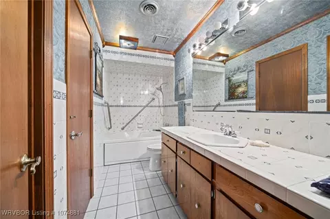 Bath - 3002 S 39th St, Fort Smith, AR 72903 photo 8 of 8