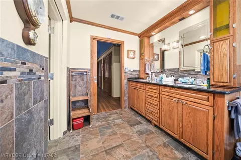 Bath - 3002 S 39th St, Fort Smith, AR 72903 photo 5 of 8