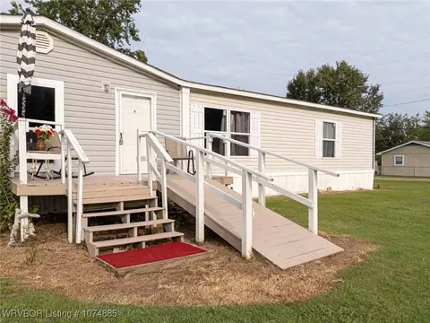 421 SE 6th St, Spiro, OK 74959 photo 38