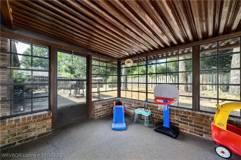 Exterior - 3226 S 54th St, Fort Smith, AR 72903 photo 4 of 9