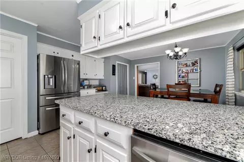 Kitchen - 3226 S 54th St, Fort Smith, AR 72903 photo 3 of 3