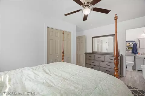 Bedroom - 3423 Warner St, Fort Smith, AR 72904 photo 2 of 6
