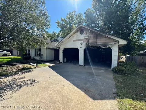 2019 Woodwind Way, Van Buren, AR 72956