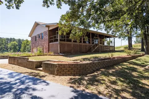 3111 Sturgeon Rd, Greenwood, AR 72936
