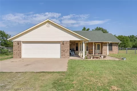 28844 Oaktree Dr, Shady Point, OK 74956