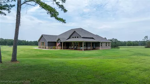Exterior - 6300 New Hope Rd, Hackett, AR 72937 photo 4 of 11
