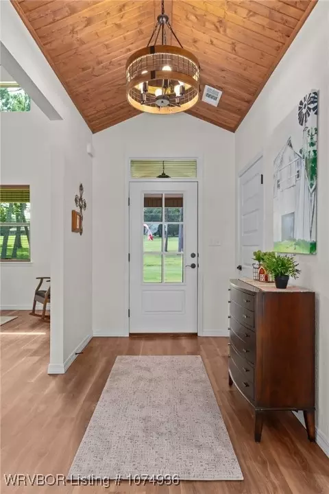 Entry Way - 6300 New Hope Rd, Hackett, AR 72937 photo 1 of 1