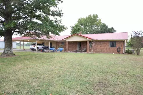 1609 S Cedar St, Sallisaw, OK 74955