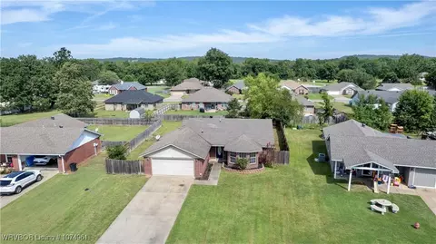 View/Area - 108 Commanche Loop, Roland, OK 74954 photo 1 of 6