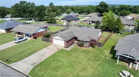 View/Area - 108 Commanche Loop, Roland, OK 74954 photo 2 of 6