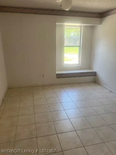 8925 S 30th St, Fort Smith, AR 72908 photo 11