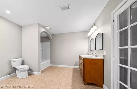 4426 E Highway 64, Alma, AR 72921 photo 11