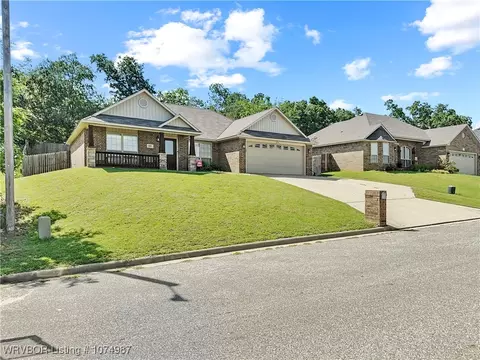 189 Harmony Dr, Greenwood, AR 72936